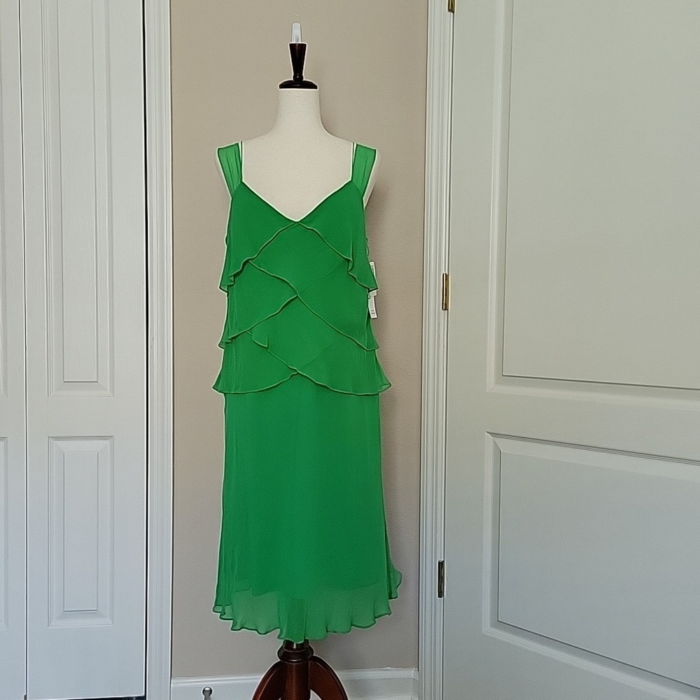 Donna Morgan Silk Green Midi Dress 16 Ruffles Tiered Asymmetrical New Flowy Y2K
